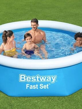 Bestway Fast Set Inflatable Pool - Blue & White 12x30 no pump